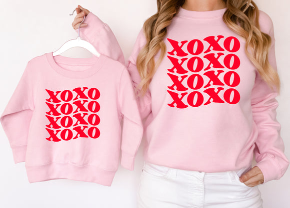 Mama Mini XOXO Valentines Day Matching Sweatshirts Mothers Day Matching Jumpers Mommy and Me Gift Pink/Red